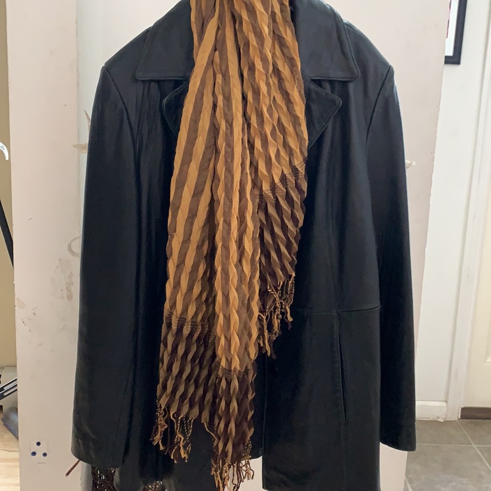 Gorgeous Charlie Paige Hombre Scarf